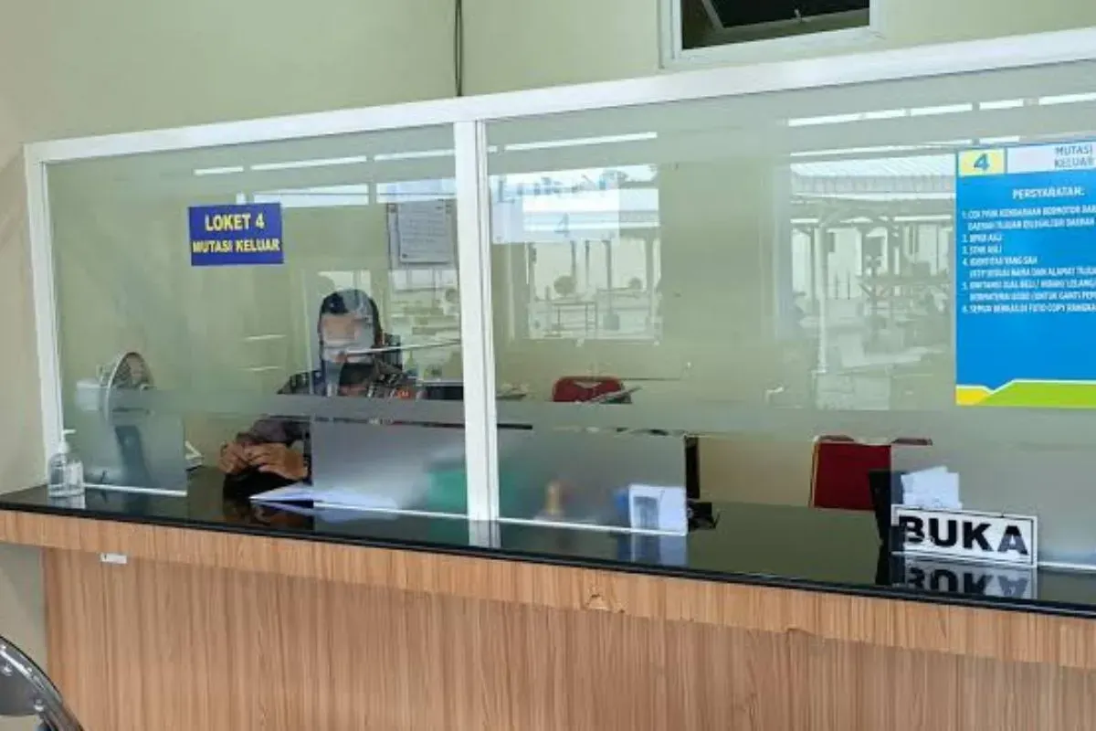 Loket pembayaran pajak kendaraan bermotor di Samsat. (Sumber: jogjaprov.go.id)