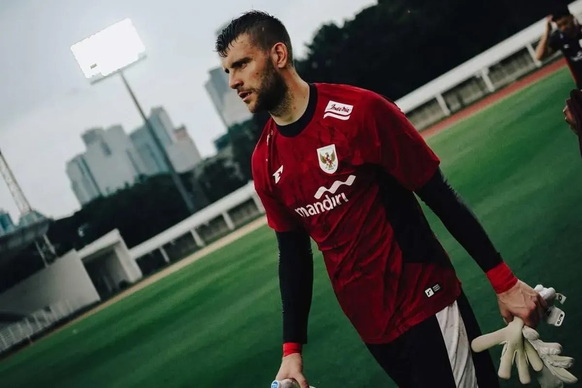 Tanggapan Maarten Paes soal persaingannya dengan Emil Audero di Timnas Indonesia. (Sumber: Instagram/maartenpaes)