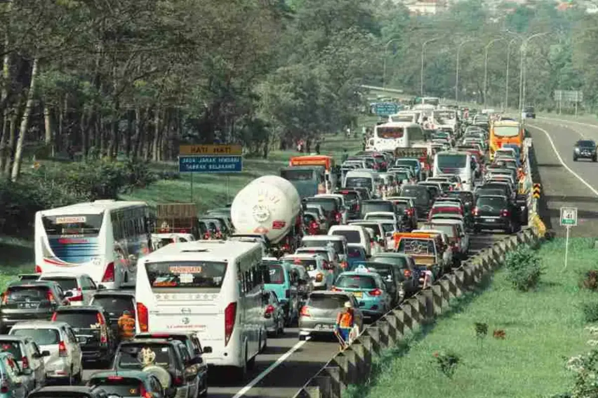 Ilustrasi volume kendaraan puncak mudik Lebaran 2025. (Sumber: Astra Otoshop)