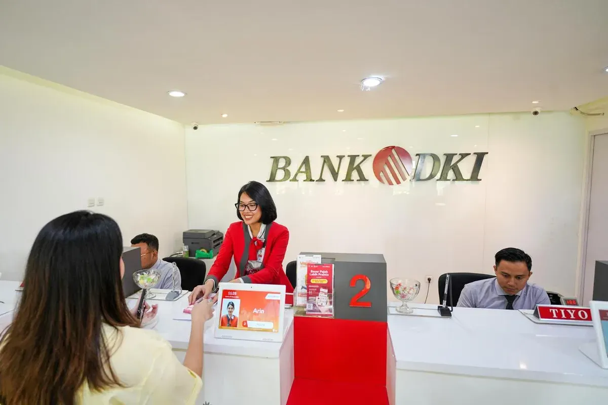 Ilustrasi - Jam operasional Bank DKI selama cuti bersama dan libur lebaran 2025. (Sumber: Dok. Bank DKI)
