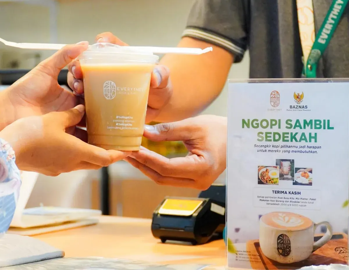 Baznas dan EveryThey Coffee and Plant meluncurkan program Ngopi Sambil Sedekah. (Sumber: Dok. BAZNAS RI)