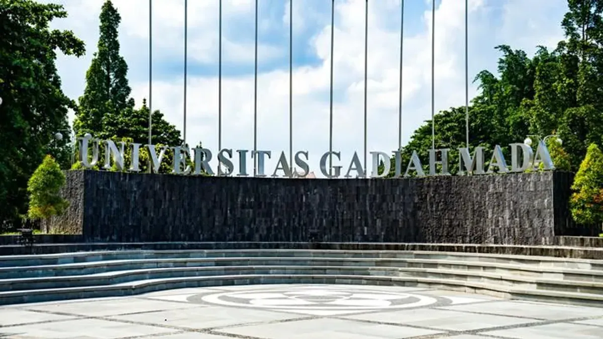 UGM Digugat Rp69 Triliun Karena Ijazah Jokowi? Ini respon pihak kampus (Sumber: Dok/Universitas Gadjah Mada)
