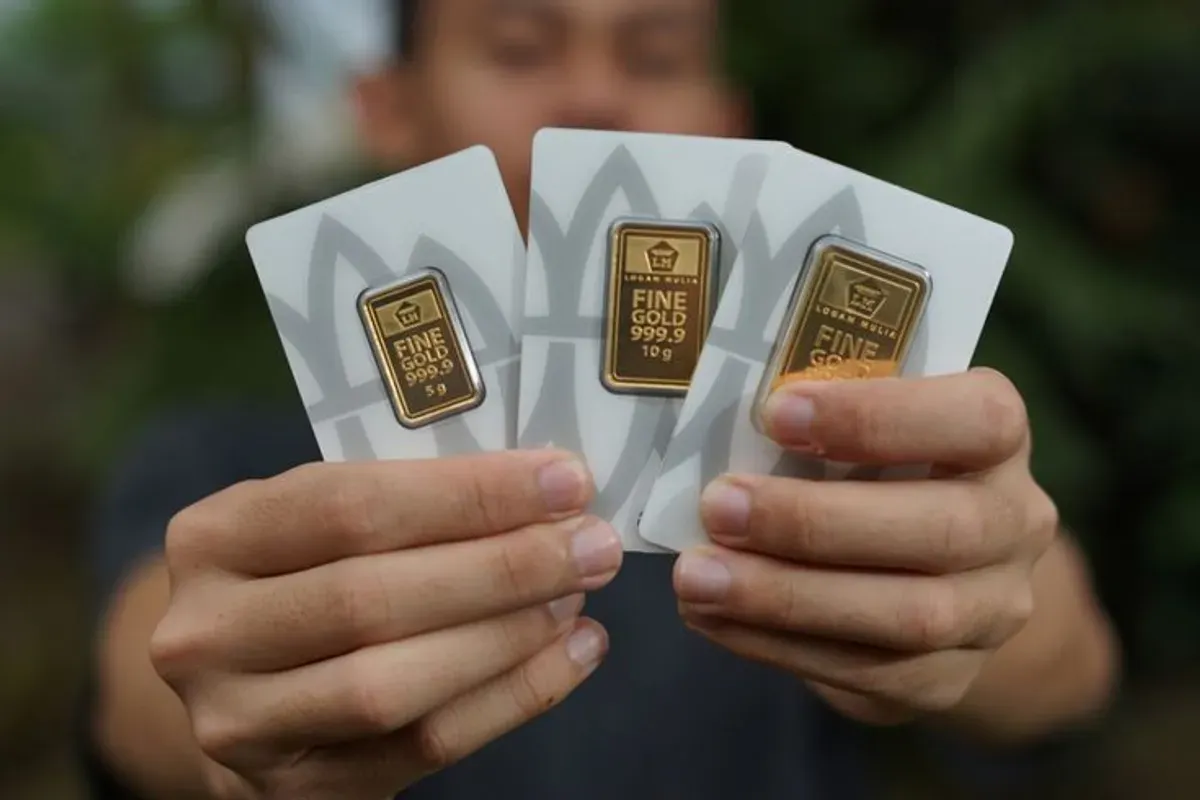 Harga emas Antam terkini tembus Rp2.502.000/gram. Cek kenaikan, harga jual kembali (buyback) dan aturan pajak PPh 22 terbaru. (Sumber: Pinterest)