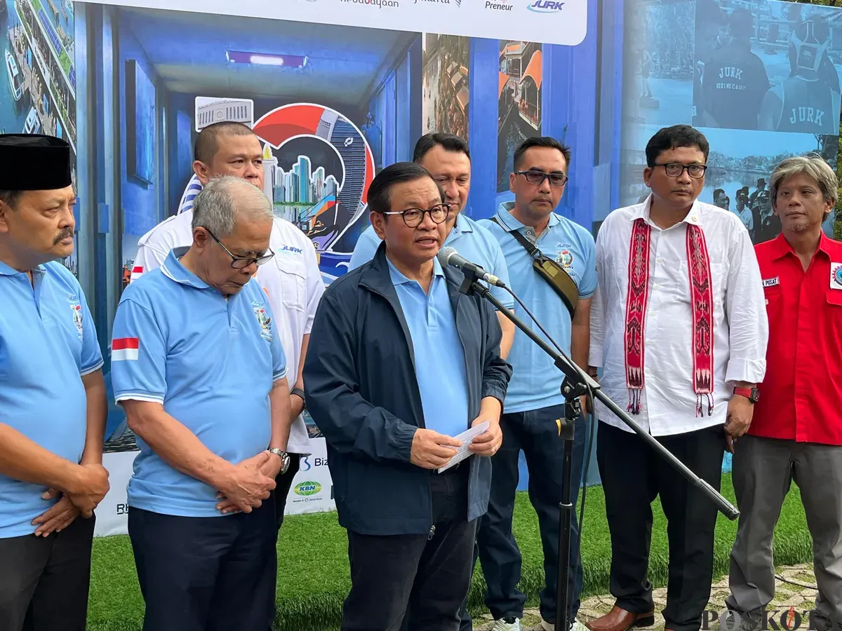Gubernur Jakarta, Pramono Anung, di Kantor Wali Kota Jakarta Utara, Sabtu, 15 November 2025. (Sumber: POSKOTA | Foto: M Tegar Jihad)