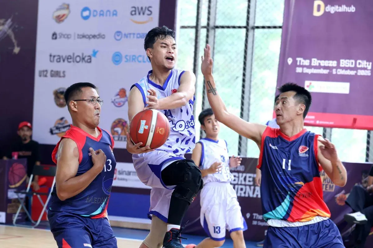 Pertandingan Sinar Mas Land Basketball Tournament 2025 di Elite Basketball Court, The Breeze BSD City, Kabupaten Tangerang, Selasa, 30 September 2025. (Sumber: Dok. Sinar Mas)