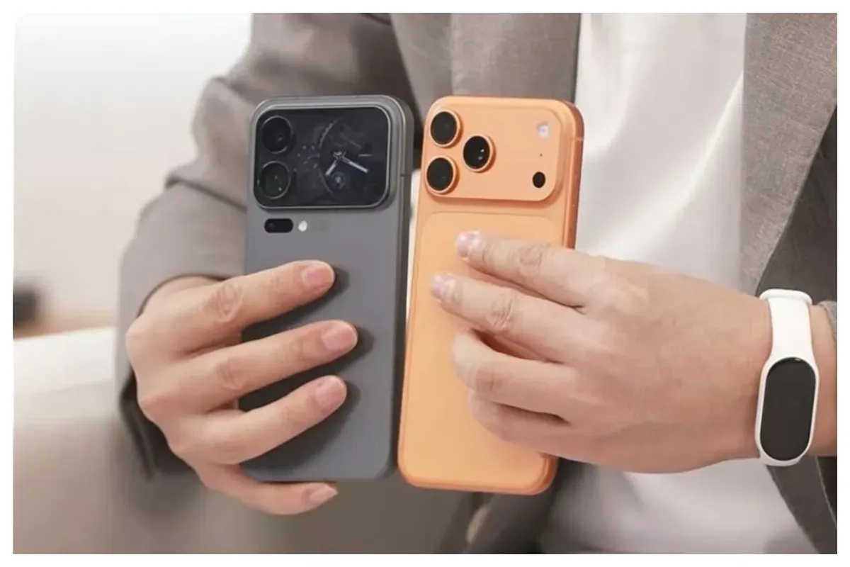 Xiaomi 17 Pro Max dan iPhone 17 Pro Max sama-sama hadir sebagai HP flagship dengan desain yang sekilas tampak serupa. (Sumber: X/@TechHome100)