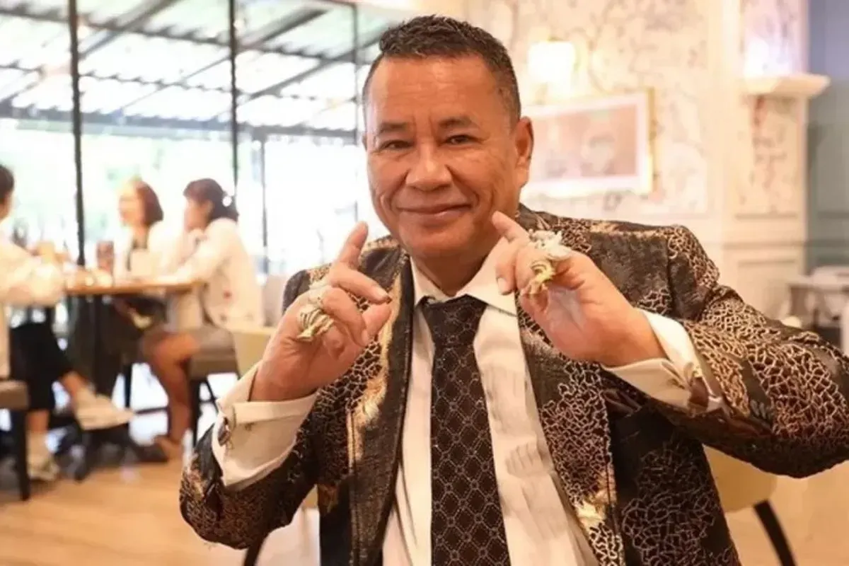 Potret Hotman Paris yang kini jadi pengacara Febrie Adriansyah. (Sumber: Instagram)