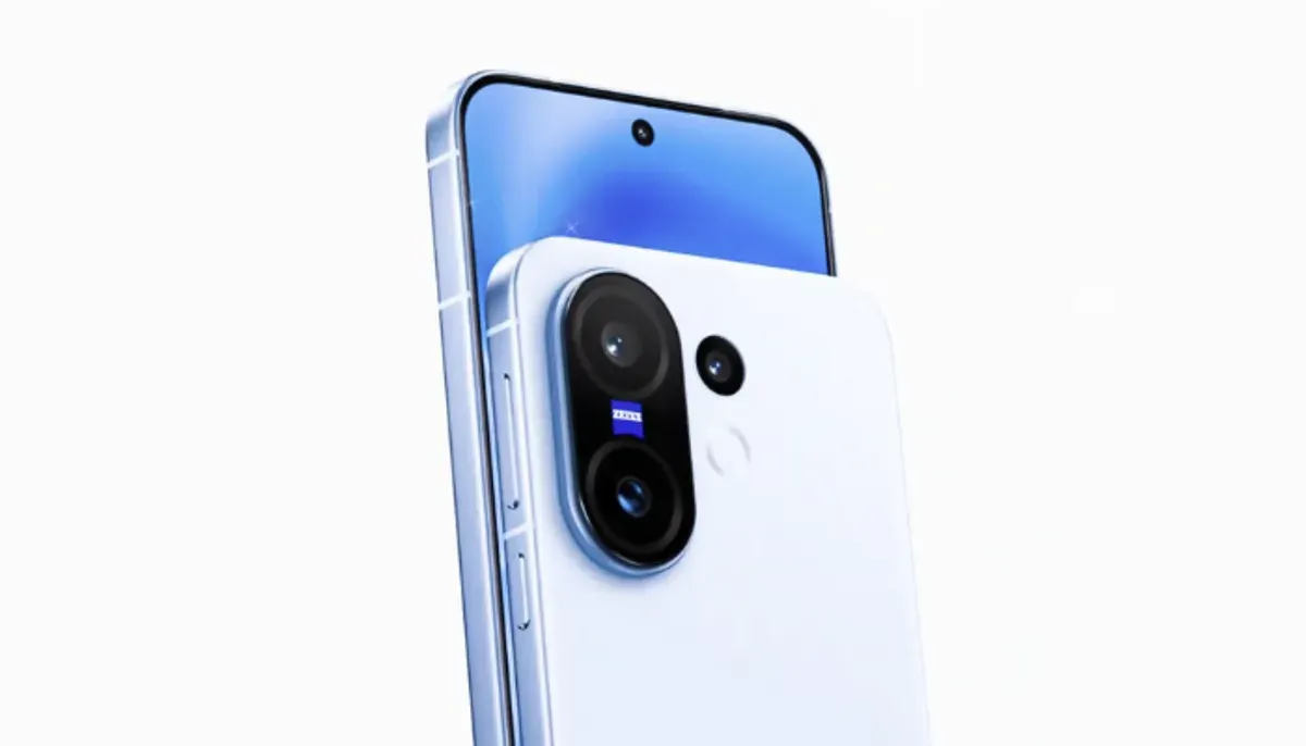 Vivo S50 Series hadir dengan dua varian, Vivo S50 layar 6.59 inci dan Pro Mini versi kompak 6.31 inci. (Sumber: YouTube/Tech News)