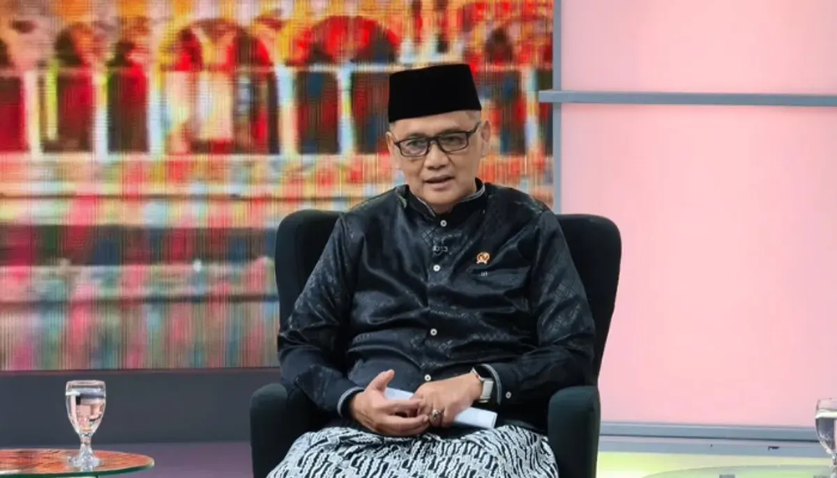Menhaj, Mochamad Irfan Yusuf, kini koordinasi dengan Kejagung terkait sumber pembiayaan penerbangan haji akibat kenaikan avtur mencapai Rp1,77 triliun. (Sumber: Instagram/@gus.irfanyusuf)