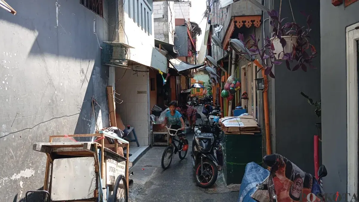 Kawasan padat penduduk di Johar Baru, Jakarta Pusat, Selasa, 14 April 2026. (Sumber: Poskota/M Tegar Jihad)