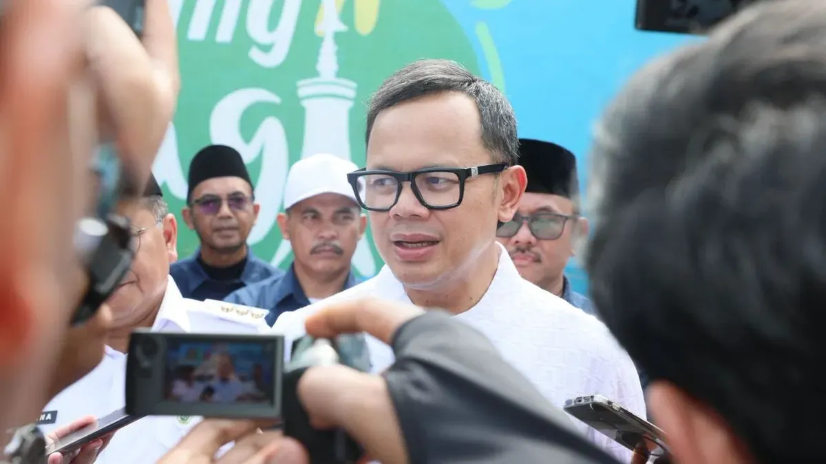 Wamendagri Bima Arya Sugiarto meninjau Program Kampung Bahagia di RT 14, Kelurahan Kenali Asam, Kecamatan Kotabaru, Kota Jambi, Rabu, 15 April 2026. (Sumber: Dok. Kemendagri)