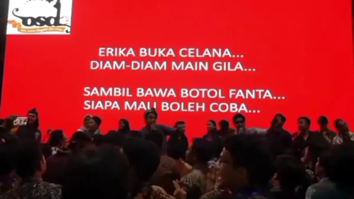 Video lagu Erika yang dinyanyikan mahasiswa tambang ITB dinilai berisi pelecehan terhadap perempuan. (Sumber: X/@iPoopBased)