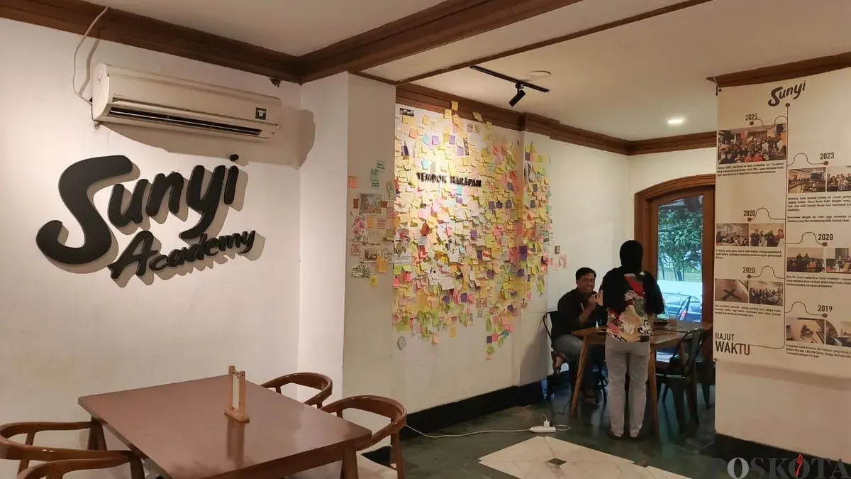 Suasana di Sunyi Coffee di Jalan Barito I No.31, Kramat Pela, Kecamatan Kebayoran Baru, Jakarta Selatan. (Sumber: Poskota/Ali Mansur)