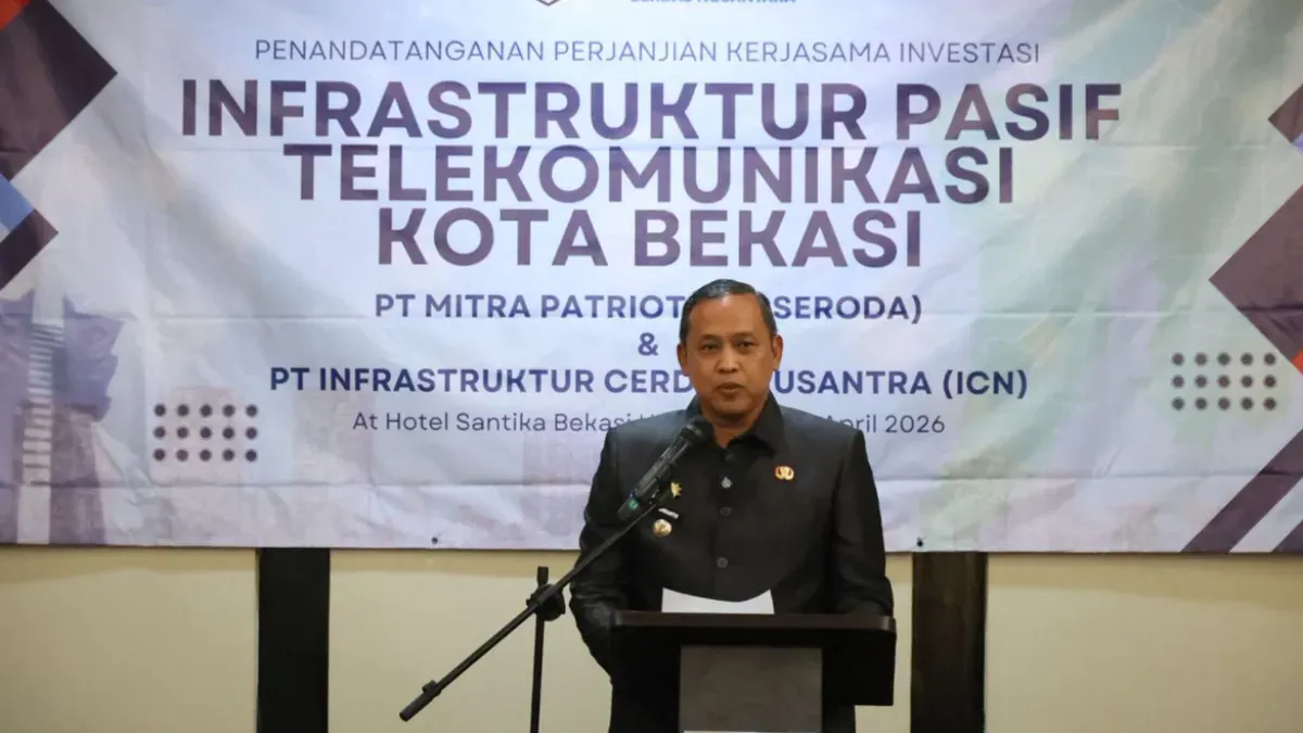 Potret Wali Kota Bekasi, Tri Adhianto dalam kegiatan penandatanganan kerja sama investasi infrastruktur pasif telekomunikasi pada Senin, 20 April 2026. (Sumber: Istimewa)