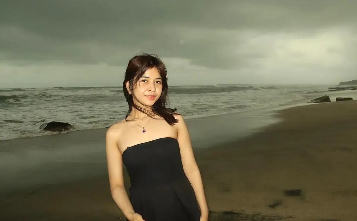 Hanna Shahab dikabarkan dekat dengan selebgram Fajar Sadboy. (Sumber: Instagram/@hannashahab)