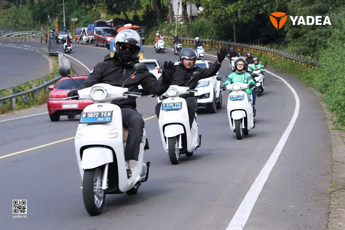 Yadea Indonesia menggelar uji jarak jauh bertajuk 150+KM Challenge dengan rute Bandung menuju Bogor (Sumber: Yadea Indonesia)