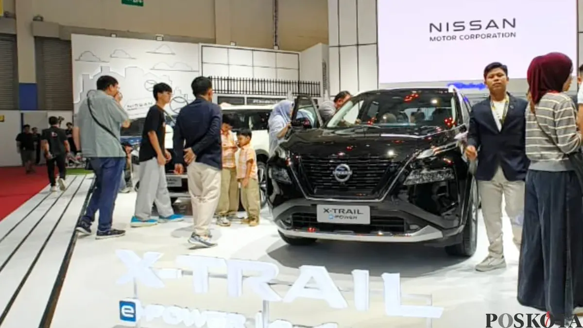 Potret mobil Nissan X-Trail e-POWER with e-4ORCE yang diluncurkan saat GIIAS 2026. (Sumber: Poskota/Dimas Prasettyo)