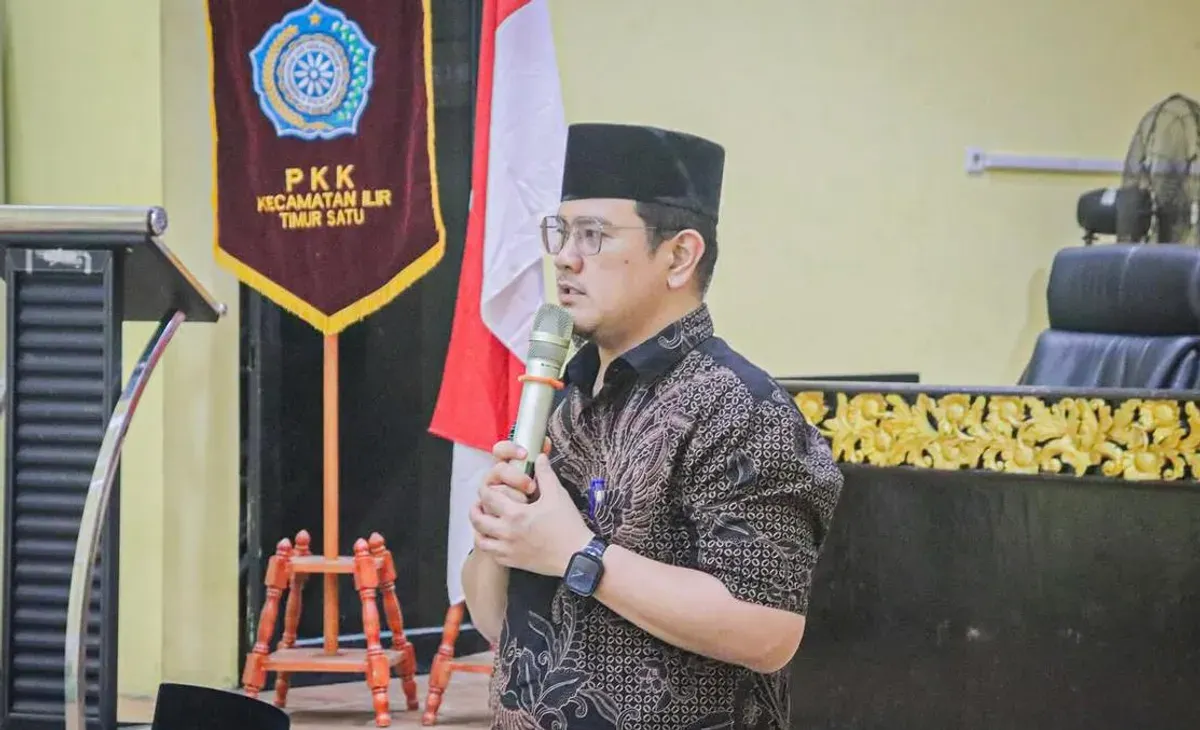 Camat Ilir Timur I Palembang, Purba Sanjaya, viral usai proposal kegiatan peringatan Hari Ulang Tahun (HUT) ke-81 Kemerdekaan Republik Indonesia. (Sumber: Instagram/@camatllirtimursatu_)