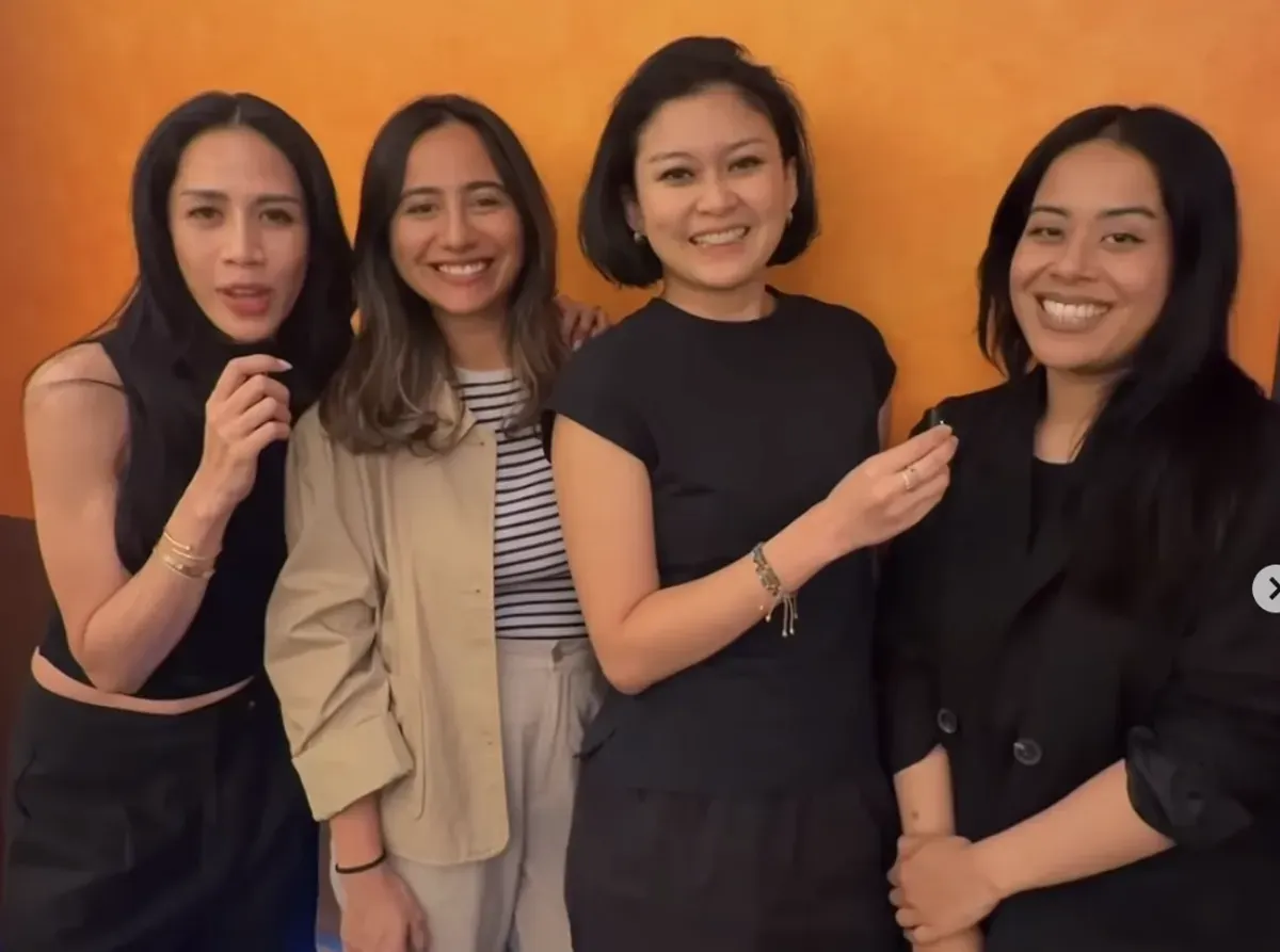 Empat host Pancatera yang mengisi Season 4 In Her View pada 2026, yakni Marissa Anita, Caroline Soerachmat, Kai Soerja, dan Karina Basrewan. (Sumber: Instagram/@pancatera)