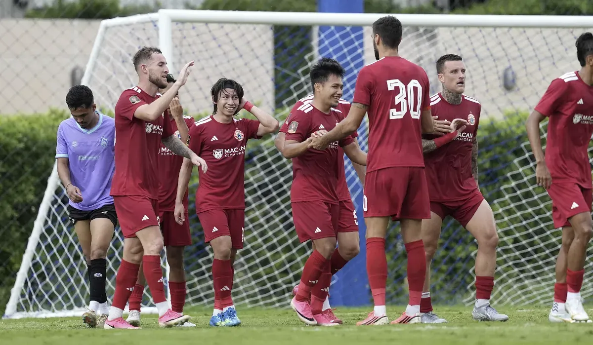 Persija Jakarta menutup pemusatan latihan di Thailand dengan kemenangan 2-1 atas Chiangrai United dalam laga uji coba di Bangkok. (Sumber: Persija)