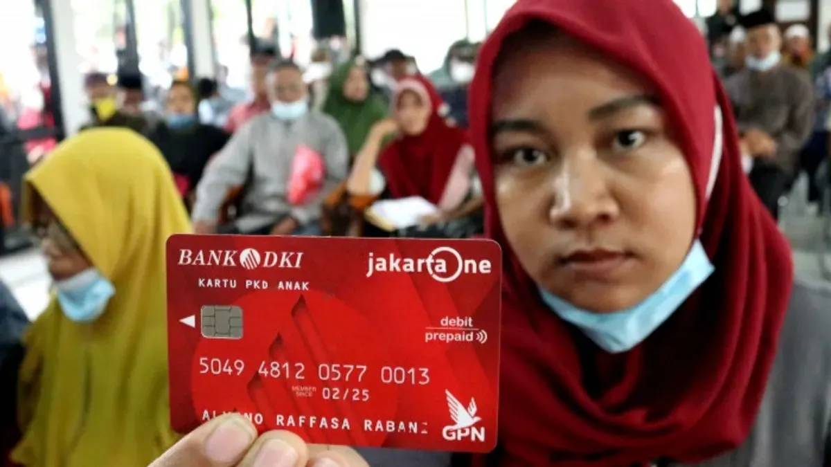 Ilustrasi -Dinsos DKI Jakarta resmi menyalurkan dana bansos KLJ dan KAJ Agustus 2026 pada Sabtu, 29 Agustus 2026 kepada lebih dari 200 ribu penerima manfaat. (Sumber: Dok. Dinsos DKI Jakarta)