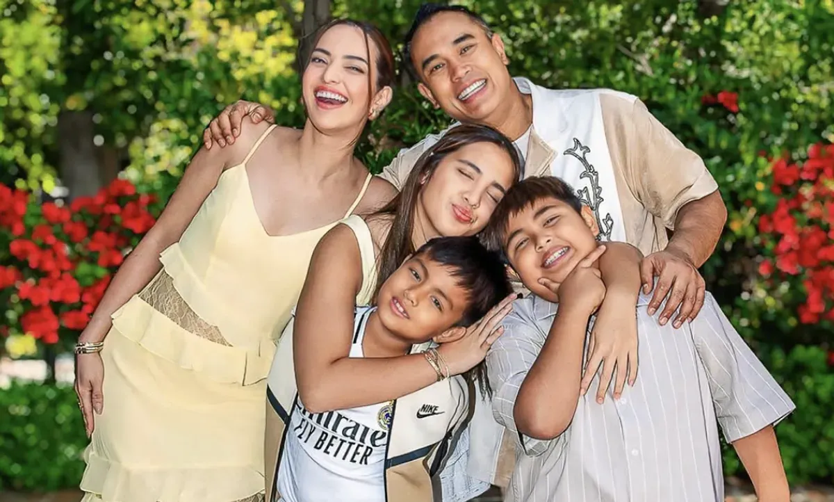 7 Fakta Menarik Keluarga Nia Ramadhani: Perpaduan Keturunan Norwegia dan Sunda yang Jarang Diketahui (Sumber: Instagram/@ramadhaniabakrie)