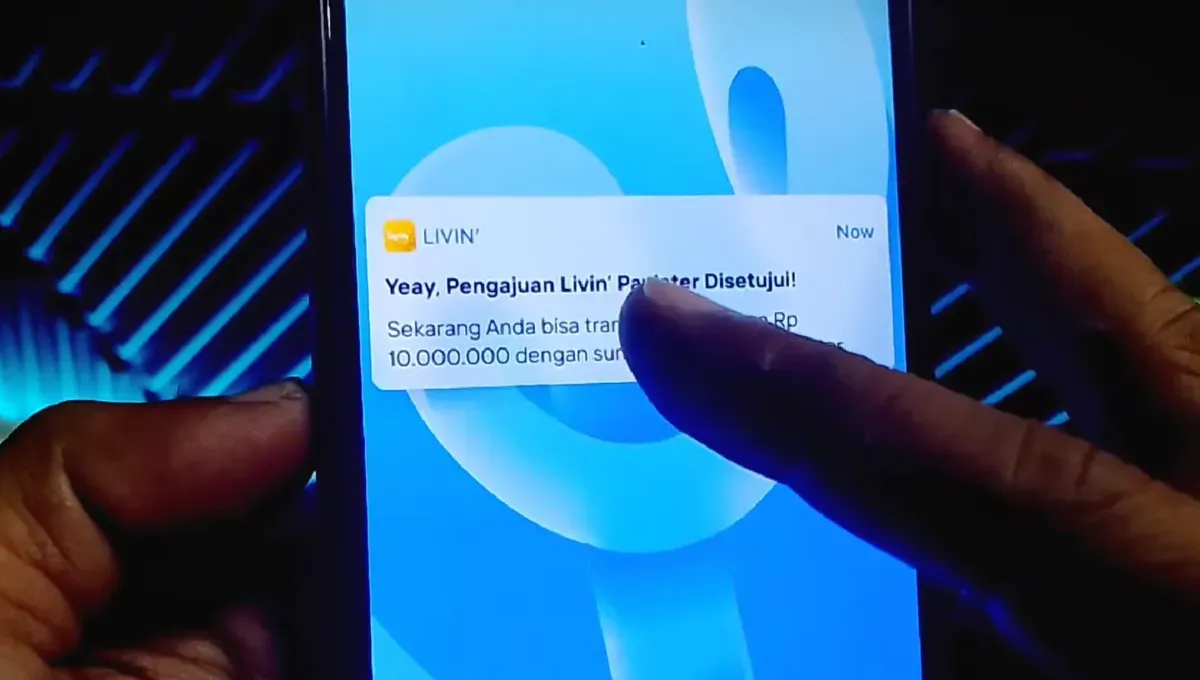 Fitur Livin’ Paylater di aplikasi Livin’ Mandiri menawarkan proses aktivasi cepat serta limit kredit hingga Rp10 juta. (Sumber: Youtube/@BKD Tutorials)