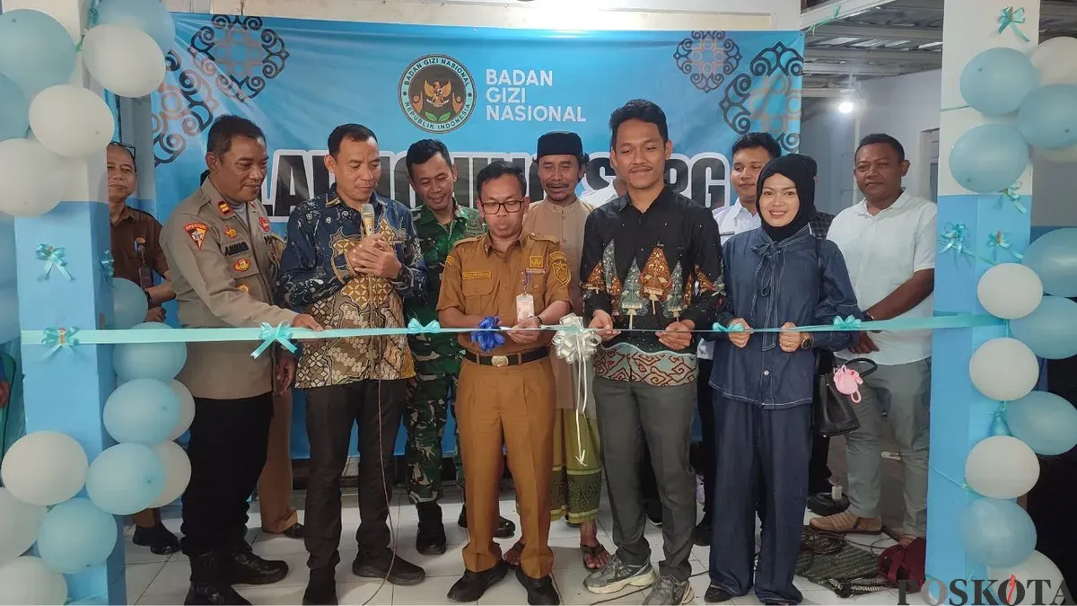 Suasana peresmian SPPG Paniis Punya Rasa, Kecamatan Jiput, Kabupaten Pandeglang, Senin, 2 Februari 2026. (Sumber: Poskota/Samsul Fatoni)