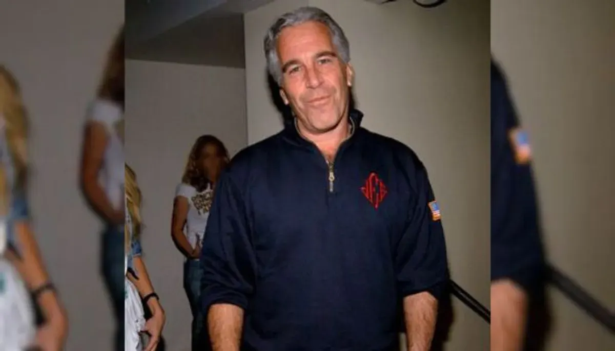 Kasus Jeffrey Epstein kembali ramai diperbincangkan. Berikut profil singkat, perjalanan hidup, jaringan elite, hingga kronologi kasus pelecehan seksual yang berujung kontroversi global. (Sumber: X/@pisang_holeng)