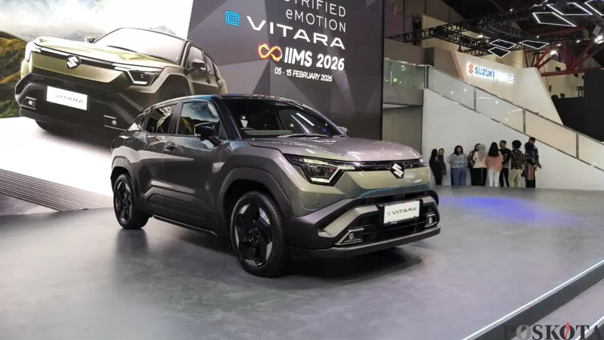 Potret mobil listrik Suzuki e Vitara yang diperkenalkan di ajang Indonesia International Motor Show (IIMS) 2026. (Sumber: Poskota/ Dimas Prassetyo)