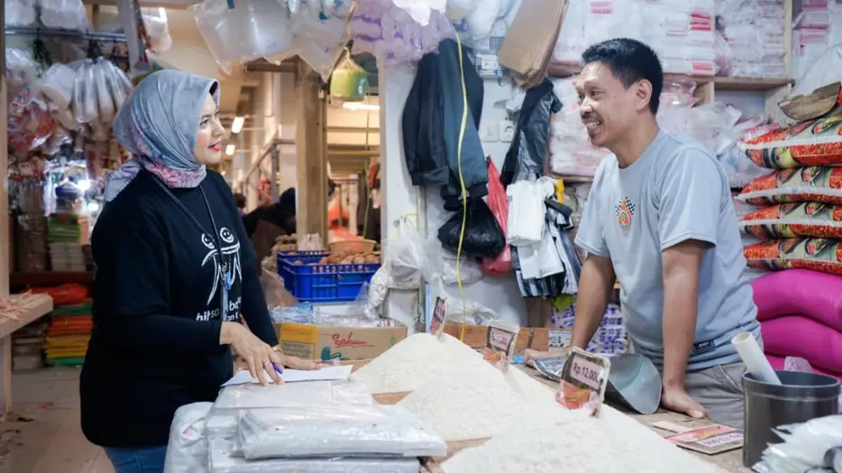 Produk bjb Sambang Pasar untuk membantu pedagang. (Sumber: Dok. bank bjb)