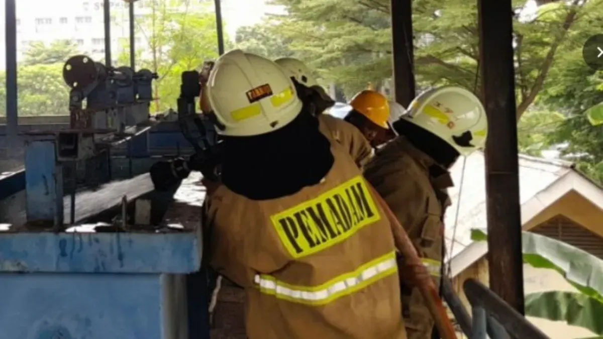 Kebakaran tangki air di IPA Muara Karang, Pluit, Penjaringan, Jakarta Utara, Rabu, 11 Februari 2026. (Sumber: Dok. Istimewa)