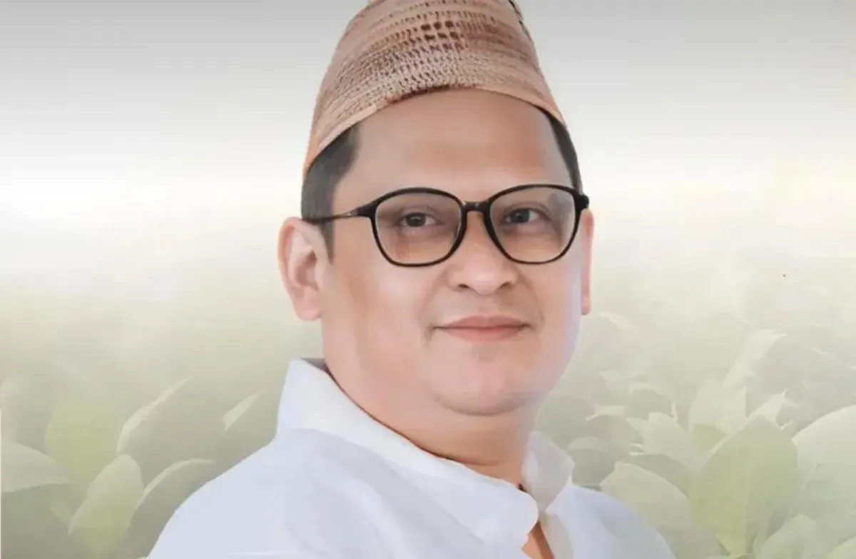 Sosok Crazy Rich Madura, Haji Khairul Umam atau akrab disapa Haji Her. (Sumber: Instagram/@maduraspezial)