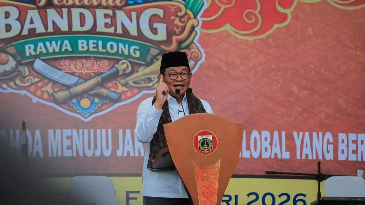 Gubernur Jakarta, Pramono Anung membuka festival ikan bandeng Rawa Belong di Jakarta Barat, Sabtu, 14 Februari 2026. (Sumber: Dok. Pemprov Jakarta)