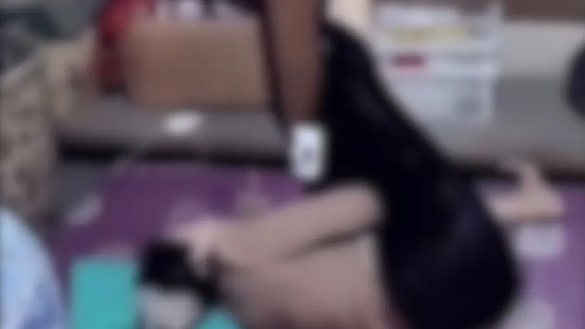 Viral video botol Aqua banyak dicari netizen, isinya bikin penasaran. (Sumber: X/Hiran772)