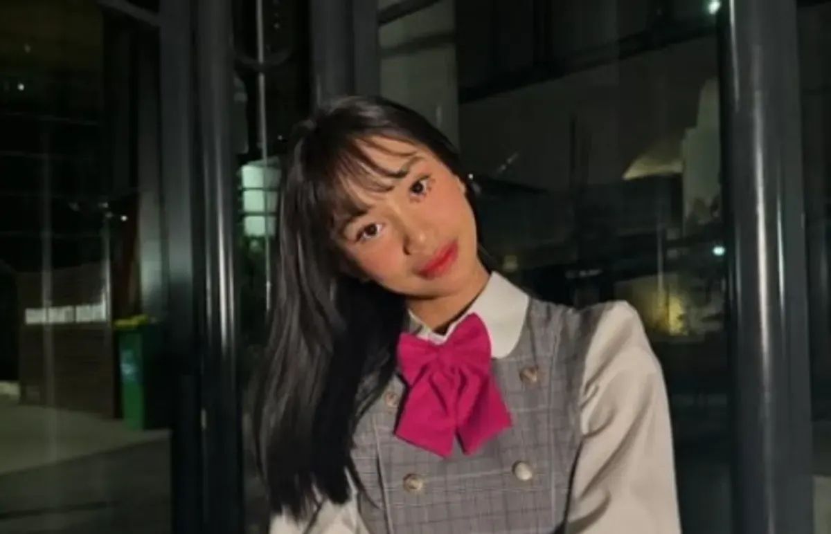 Member JKT48 Gendis Mayrannisa diduga melanggar golden rules hingga sanksi penangguhan aktivitas. (Sumber: Instagram/@jkt48.gendis)