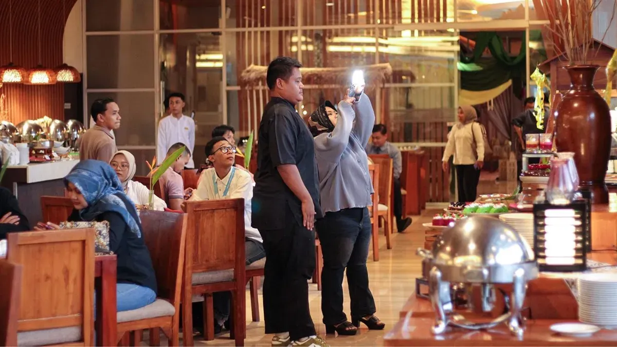 Hotel Santika Banyuwangi luncurkan program KURMA spesial Ramadhan. (Sumber: Istimewa)