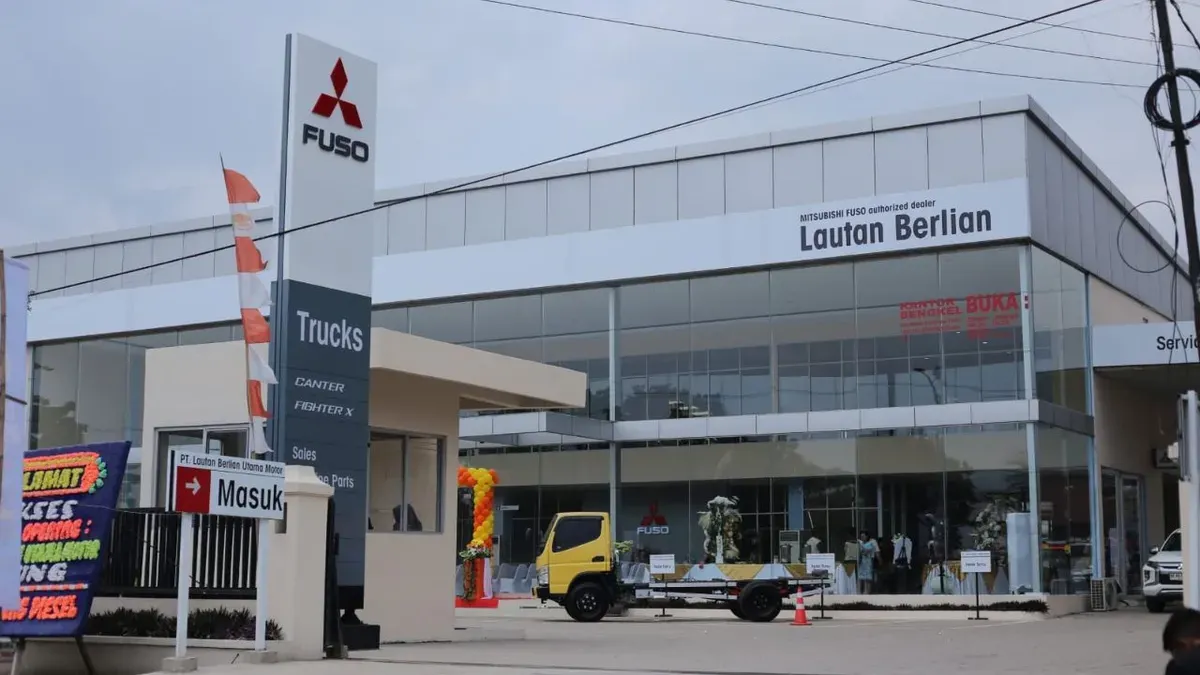 Dealer mobil Mitsubishi Fuso LBUM Bandar Lampung berfasilitas 3S. (Sumber: Dok. KTB)