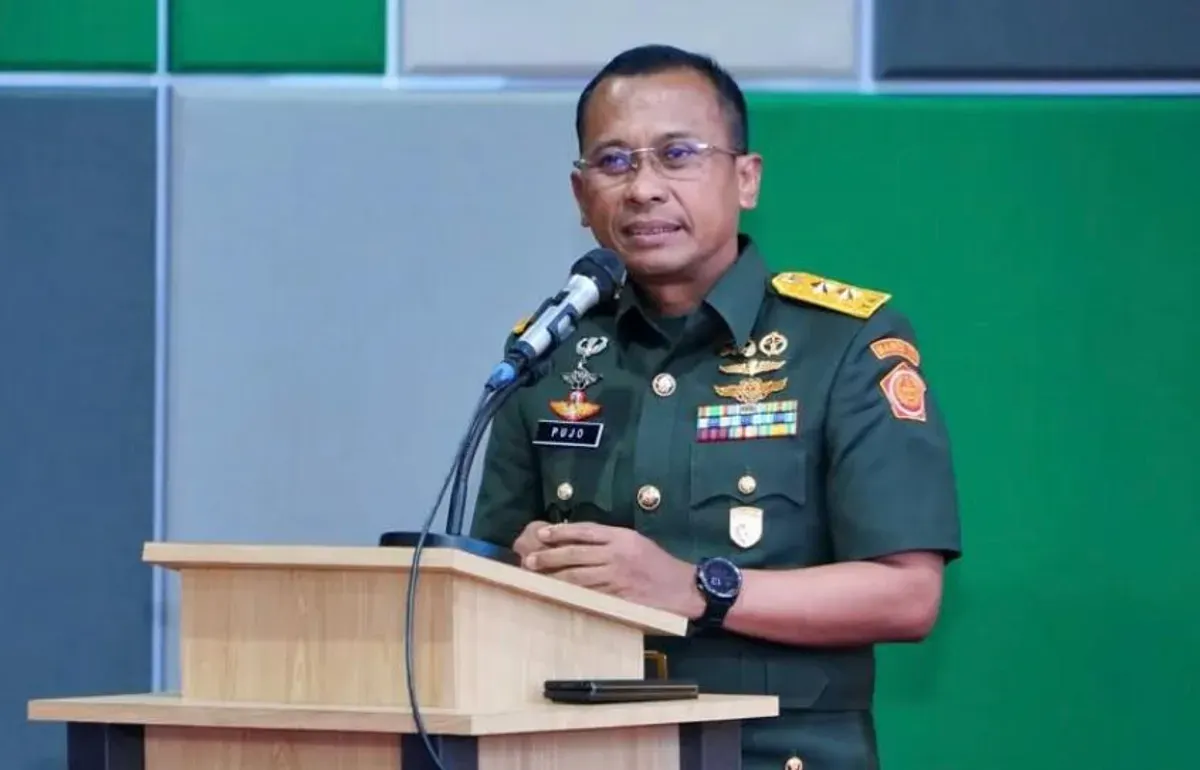 Pemerintah resmi menetapkan Prihati Pujowaskito sebagai Direktur Utama BPJS Kesehatan untuk periode 2026–2031. (Sumber: Instagram/@keluargaalumifkuns)