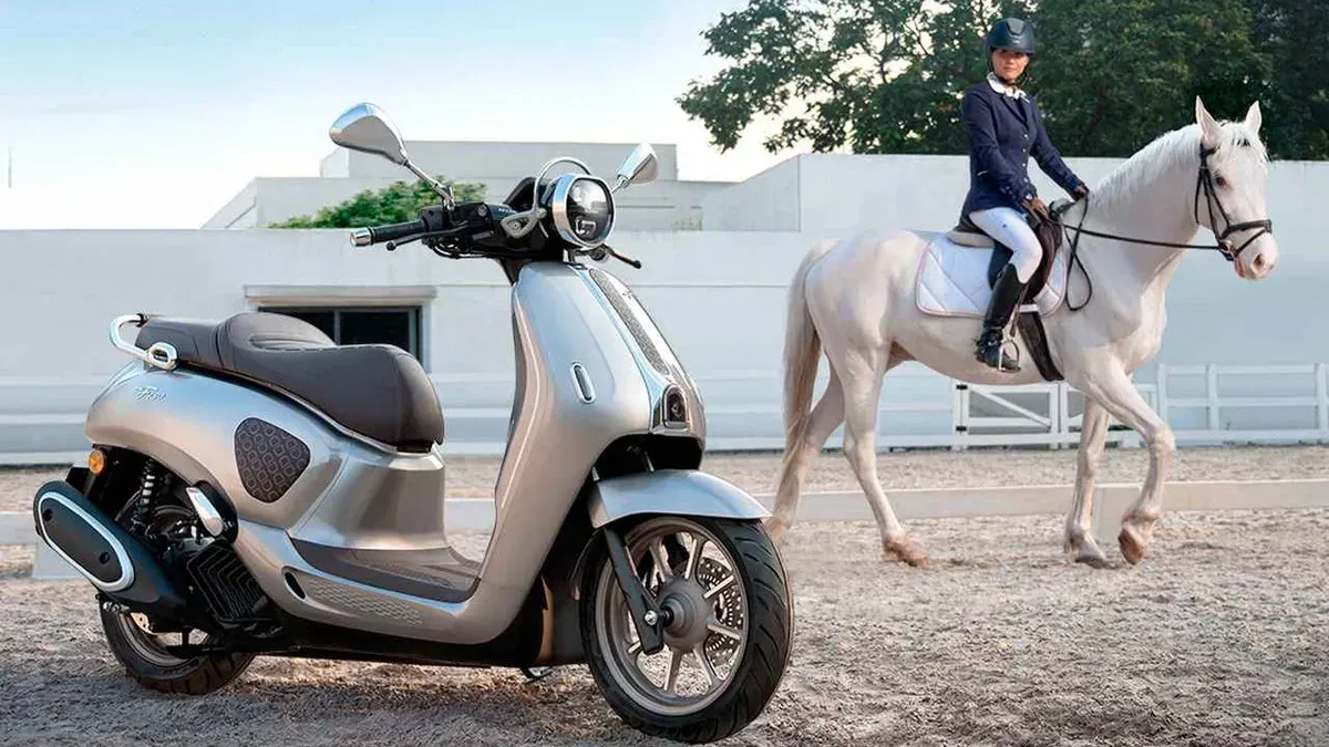 Honda meluncurkan skutik premium NWF 150 di China. (Sumber: Wuyang Honda)