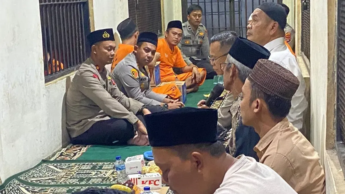 Kapolres Serang, AKBP Andri Kurniawan saat buka puasa bersama di rutan, Selasa, 24 Februari 2026. (Sumber: Dok. Polres Serang)