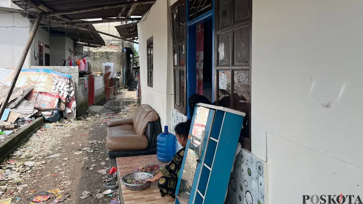 Permukiman warga Kampung Bilik, Kalideres, Jakarta Barat, yang akan digusur untuk pembukaan TPU, Rabu, 25 Februari 2026. (Sumber: Poskota/Pandi Ramedhan)