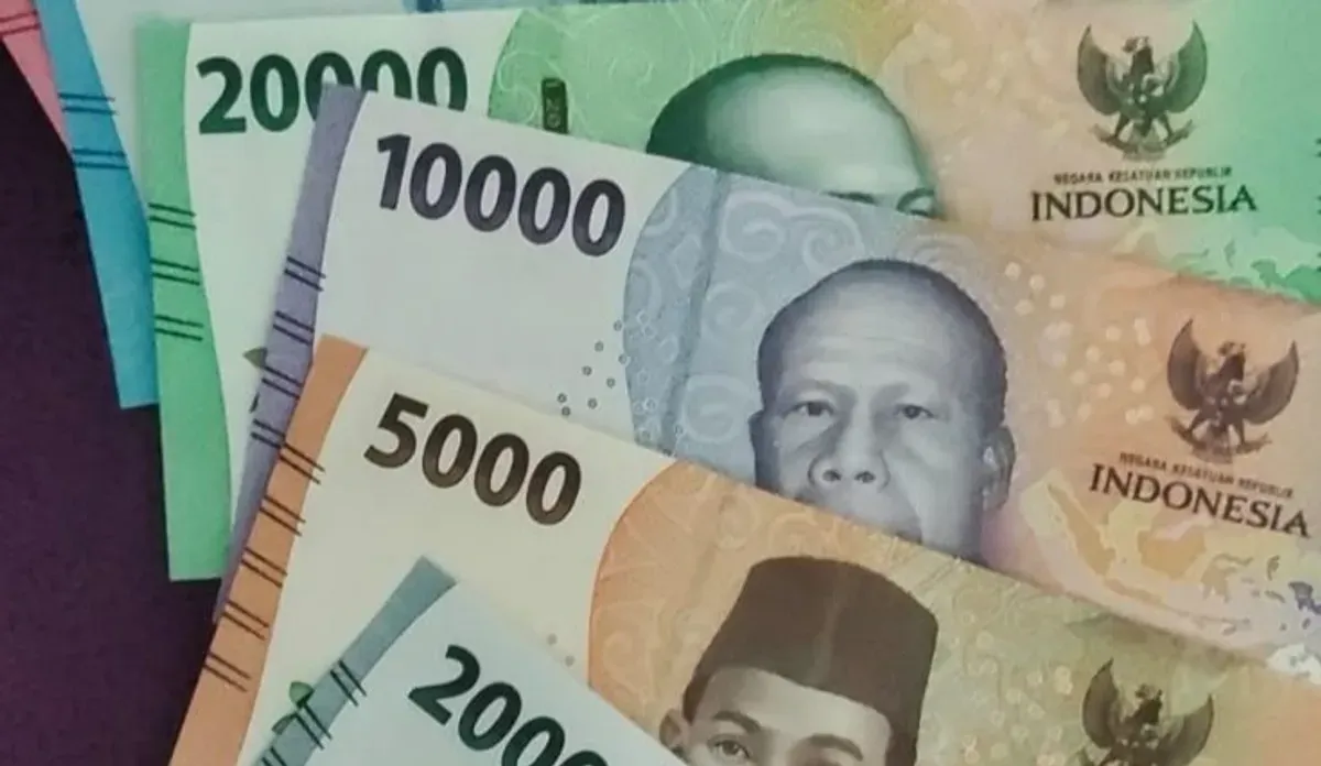 Cara tukar uang baru Lebaran 2026 di BCA, BRI, BNI, dan Mandiri. (Sumber: Pinterest)