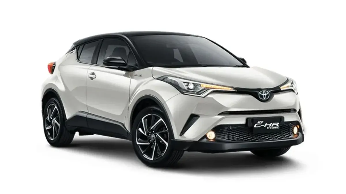 Mobil Toyota C-HR hybrid. (Sumber: Auto2000)