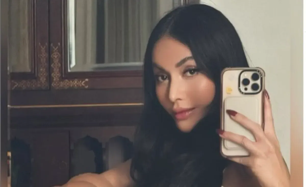 Profil dan perjalanan karir Denada Elizabet Anggia Ayu Tambunan (Sumber: Instagram/@denadaindonesia)