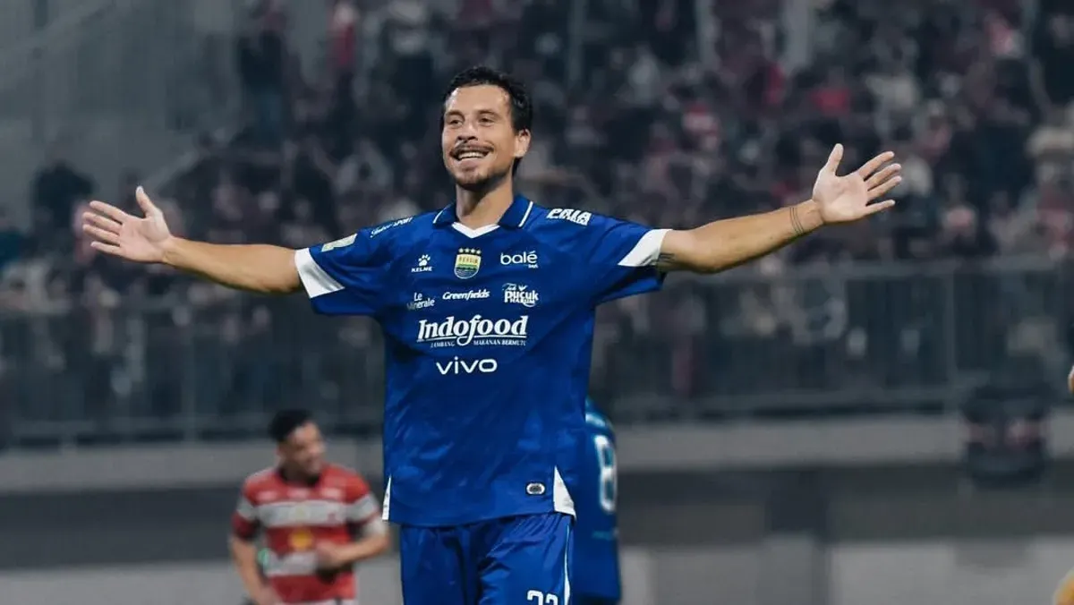 Thom Haye ngaku keluarganya dapat ancaman pembunuhan usai Persib kalahkan Persija Jakarta. (Sumber: Instagram/@thomhaye)