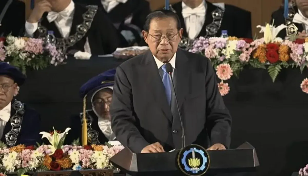 SBY menilai situasi geopolitik global semakin panas dan berpotensi memicu Perang Dunia III. (Sumber: YouTube/Institut Teknologi Sepuluh Nopember)