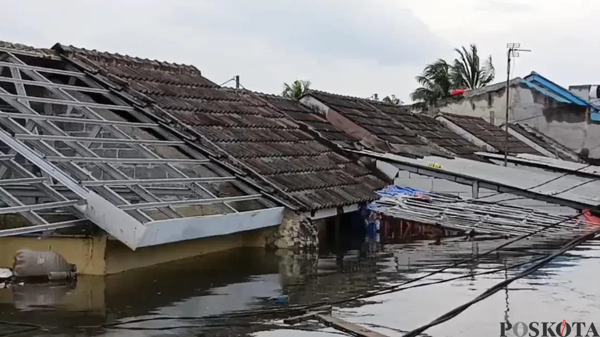 Kondisi banjir di Perumahan Taman Cikande, Jumat, 23 Januari 2026. (Sumber: Poskota/Veronica)