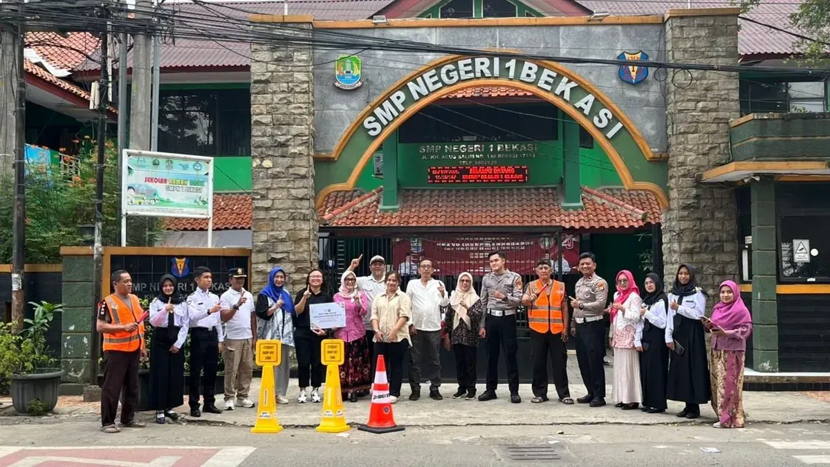 Bridgestone Indonesia menjalankan Road Safety School Program (RSSP) di Bekasi. (Sumber: Bridgestone)