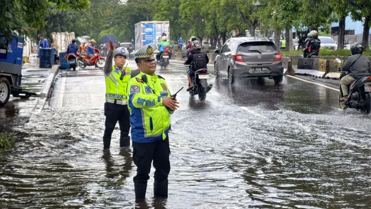 Genangan di Jalan Daan Mogot, Cengkareng, Jakarta Barat, Sabtu, 24 Januari 2026. (Sumber: Dok. Istimewa)